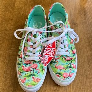 Vans “Off The Wall” Tropical Flamingos